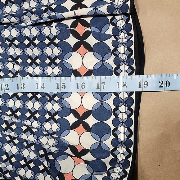 Max Studio, Size M, Geometric A-Line / Full Mini Skirt. Excellent Used Condition - Picture 8 of 9